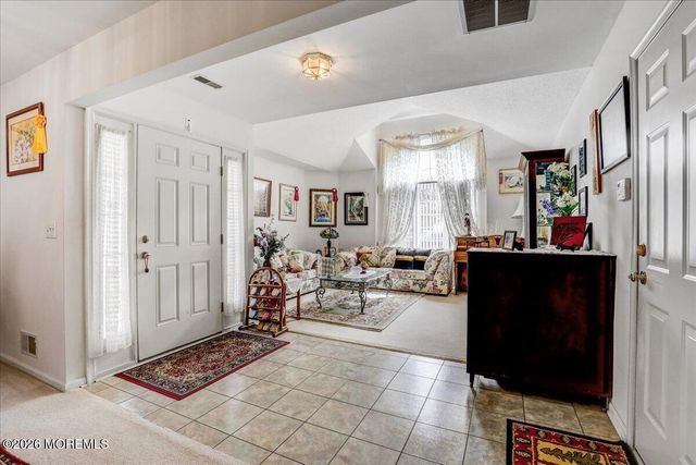 24 Merion Lane, Jackson, NJ 08527