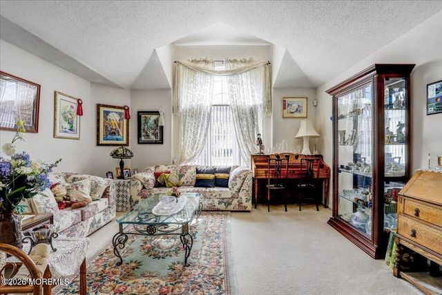 24 Merion Lane, Jackson, NJ 08527