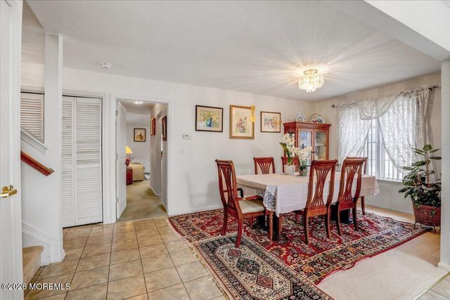 24 Merion Lane, Jackson, NJ 08527