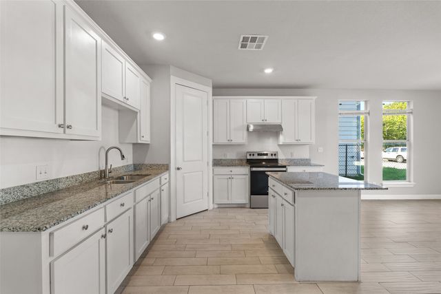 2021 Eva Street, Grand Prairie, TX 75051