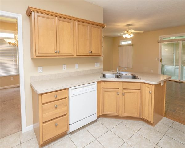 7444 New York Way, Butler Twp, OH 45414