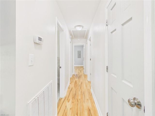 502 Dogwood RD, Yorktown, VA 23690