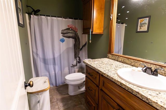 5689 Jude Vincent Lane, Iowa, LA 70647