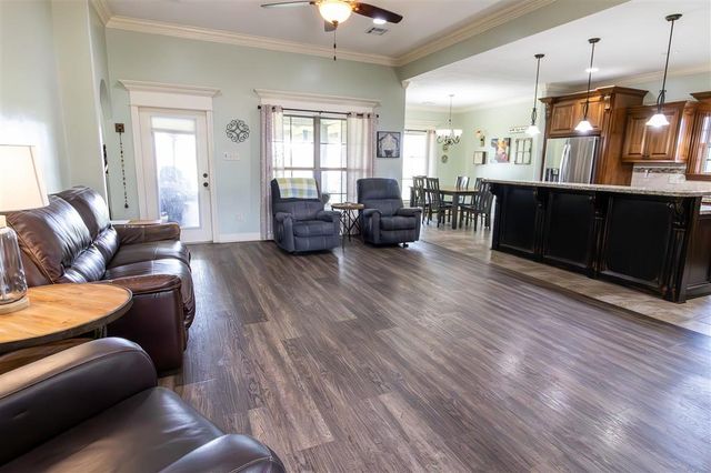 5689 Jude Vincent Lane, Iowa, LA 70647
