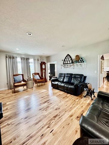 404 W 280 N, Blackfoot, ID 83221