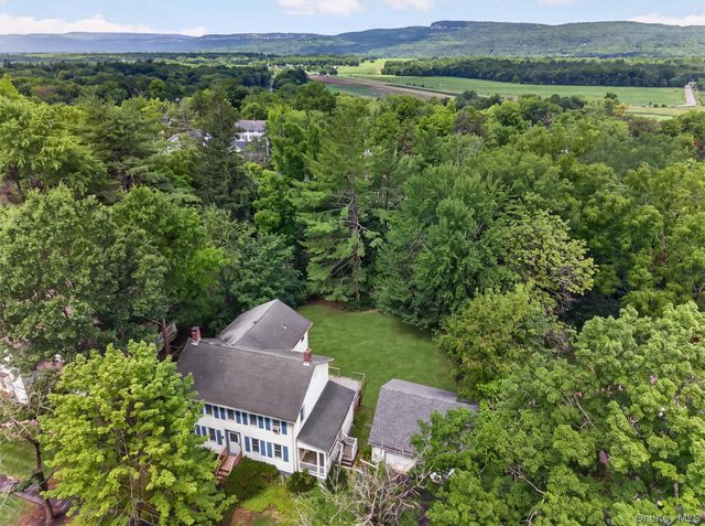 41 Elting Avenue, New Paltz, NY 12561