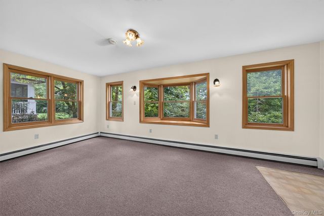 41 Elting Avenue, New Paltz, NY 12561