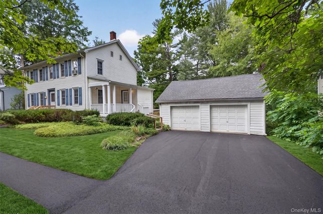 41 Elting Avenue, New Paltz, NY 12561