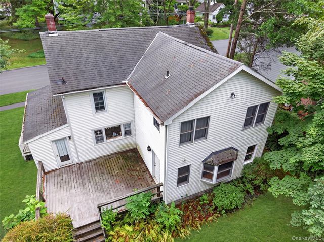 41 Elting Avenue, New Paltz, NY 12561