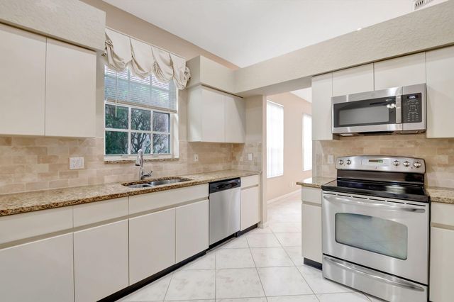 11081 Springbrook Circle, Boynton Beach, FL 33437