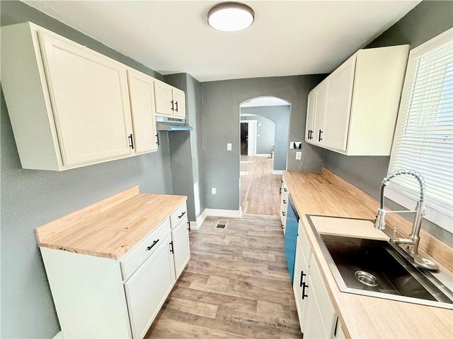 5110 Bellefontaine Avenue, Kansas City, MO 64130