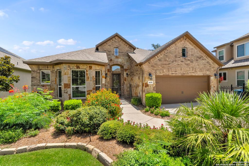 4690 Amorosa Way, San Antonio, TX 78261