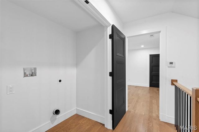 9 Sumac Lane, St Louis, MO 63124