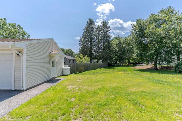 29 Haven Lane, Exeter, NH 03833