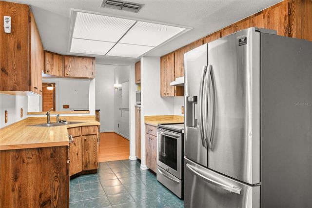 811 CARLTON AVENUE, Lake Wales, FL 33853