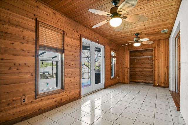 811 CARLTON AVENUE, Lake Wales, FL 33853