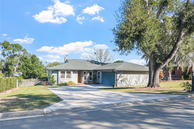 811 CARLTON AVENUE, Lake Wales, FL 33853