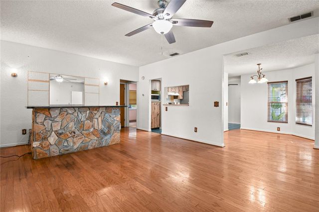 811 CARLTON AVENUE, Lake Wales, FL 33853