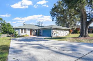 811 CARLTON AVENUE, Lake Wales, FL 33853