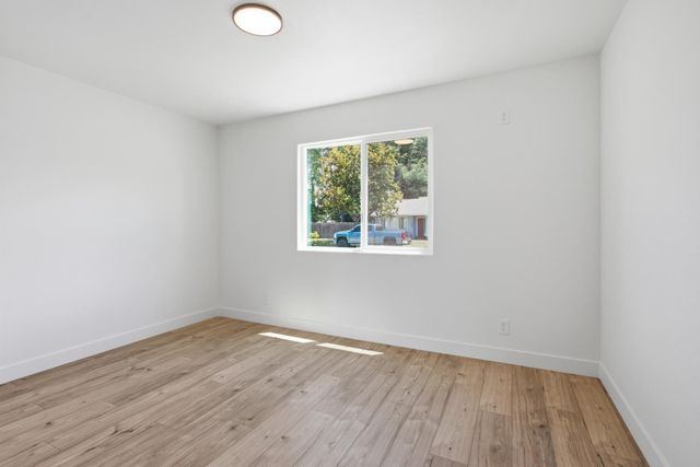 14 Cache River Cir, Sacramento, CA 95831