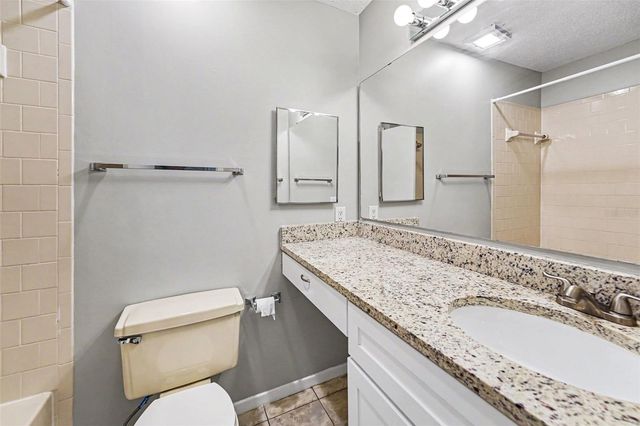 8739 OSAGE DRIVE, Tampa, FL 33634