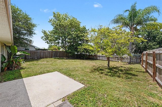 8739 OSAGE DRIVE, Tampa, FL 33634