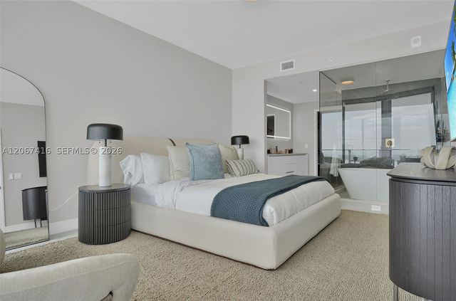 700 NE 24th St 4701, Miami, FL 33137