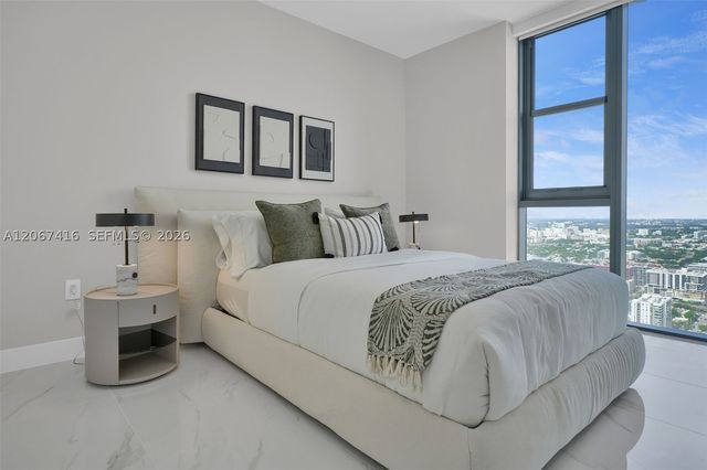 700 NE 24th St 4701, Miami, FL 33137