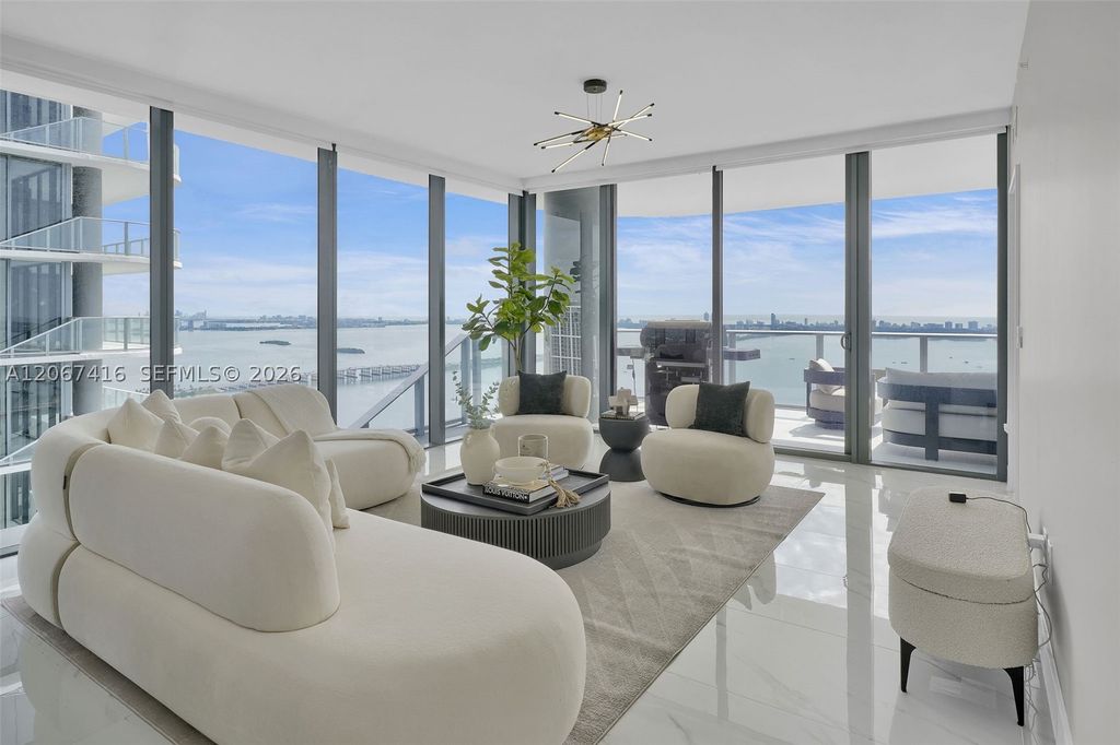 700 NE 24th St 4701, Miami, FL 33137
