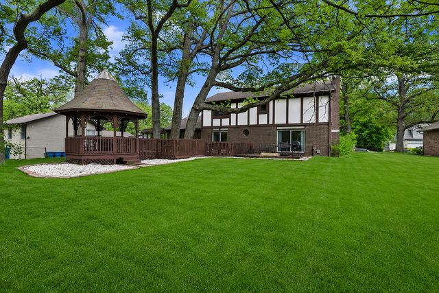 3664 Edward Drive, Crete, IL 60417
