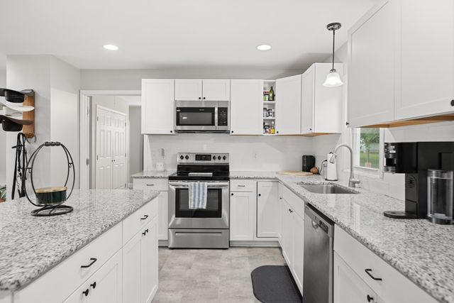 131 McDavid St, Gallatin, TN 37066