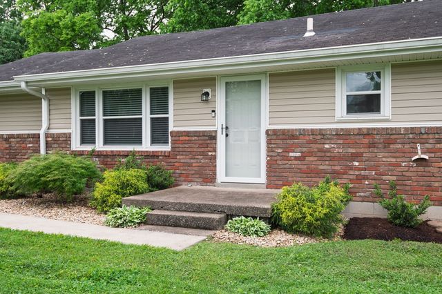 131 McDavid St, Gallatin, TN 37066
