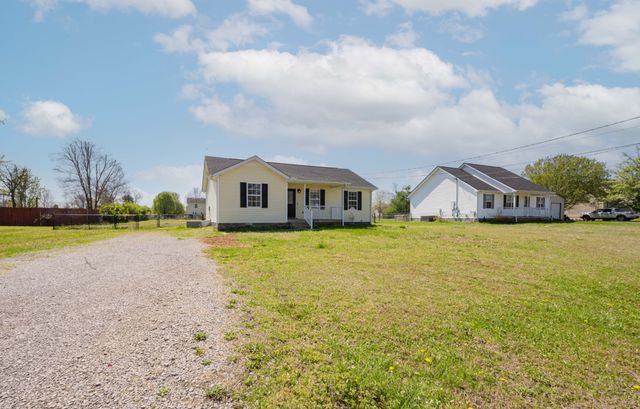 218 Mallow Dr, Christiana, TN 37037