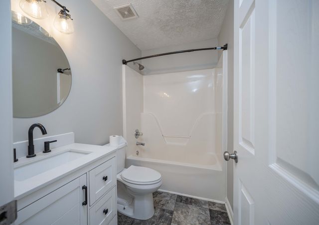 218 Mallow Dr, Christiana, TN 37037