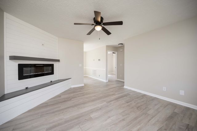 218 Mallow Dr, Christiana, TN 37037