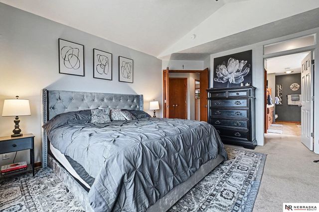 36807 Oakmont Drive, Louisville, NE 68037