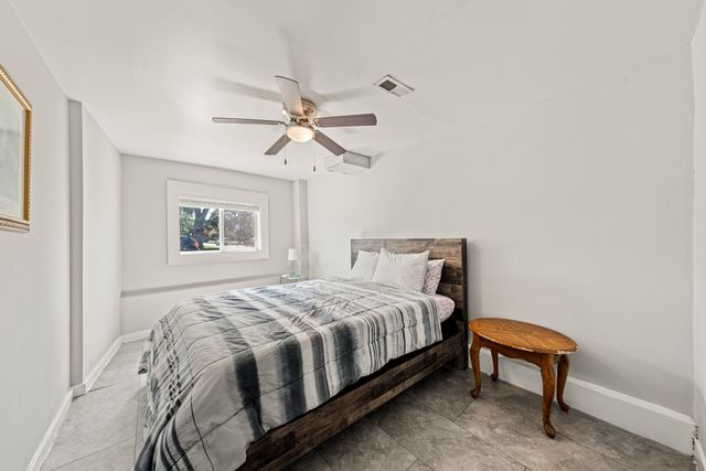 2010 W 115th Street, Chicago, IL 60643
