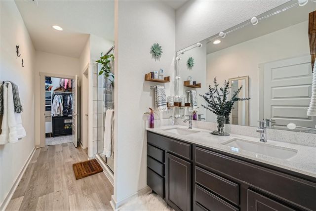 8005 Linnie LN, Austin, TX 78724