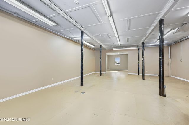 11 W Front Street, Keyport, NJ 07735