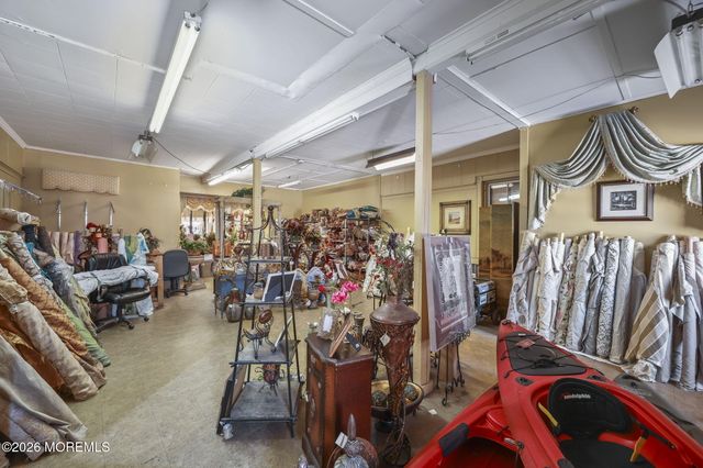 11 W Front Street, Keyport, NJ 07735