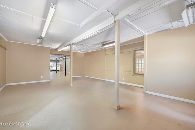 11 W Front Street, Keyport, NJ 07735