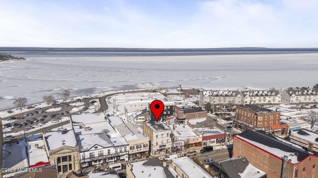 11 W Front Street, Keyport, NJ 07735