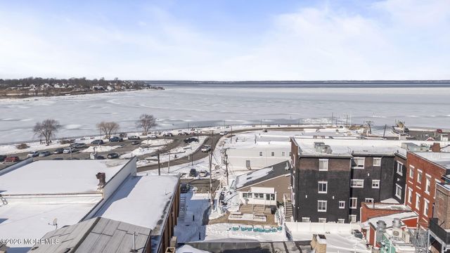 11 W Front Street, Keyport, NJ 07735