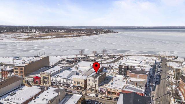 11 W Front Street, Keyport, NJ 07735