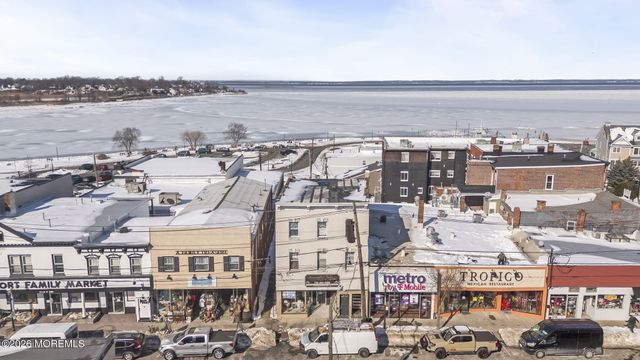 11 W Front Street, Keyport, NJ 07735