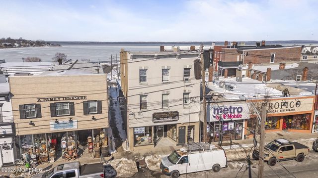 11 W Front Street, Keyport, NJ 07735