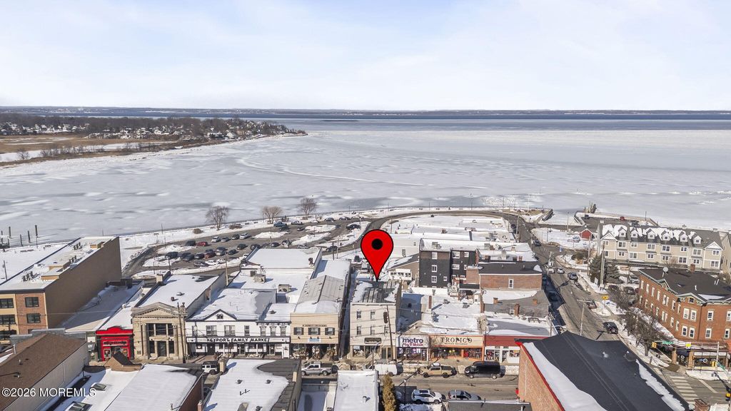 11 W Front Street, Keyport, NJ 07735
