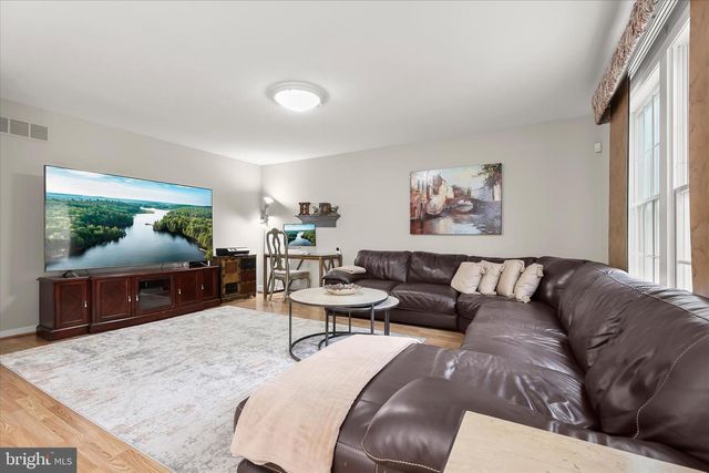 1 SCOTT NORMAN CT, Owings Mills, MD 21117