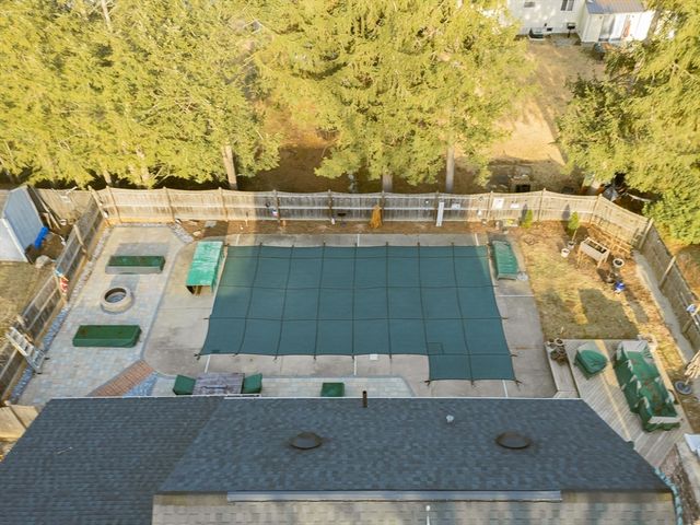 87 Bridle Path Rd, Springfield, MA 01118