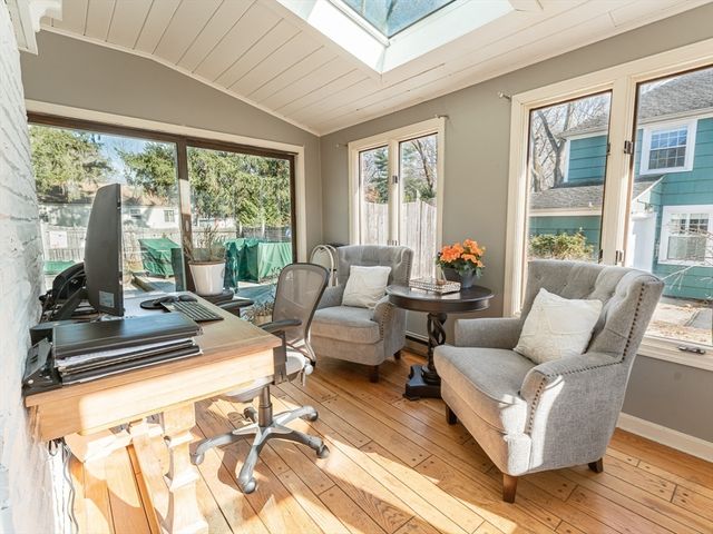 87 Bridle Path Rd, Springfield, MA 01118